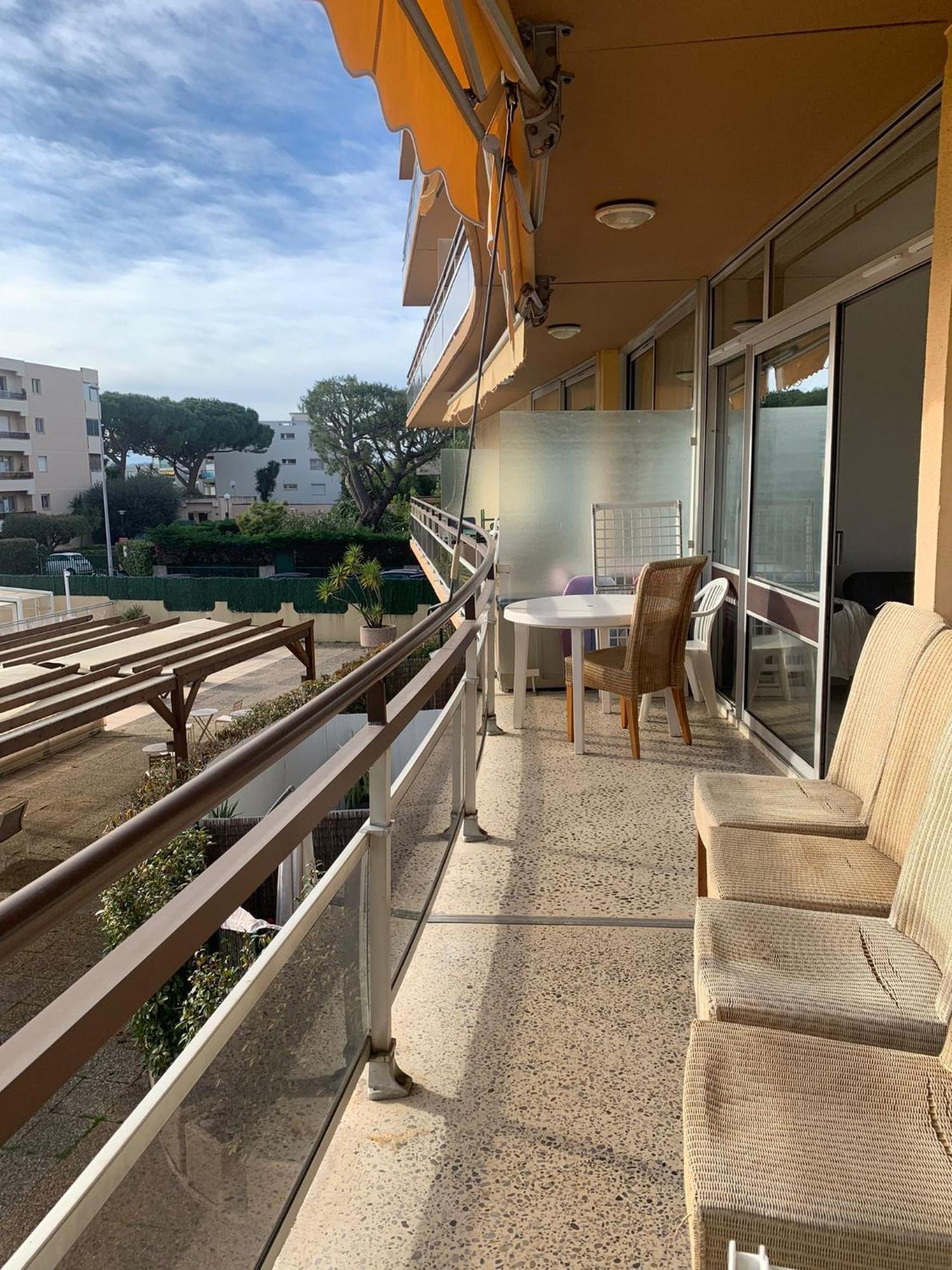 Apartment Heliotel Marine 4* Bord De Mer 생로랑뒤바르 객실 사진